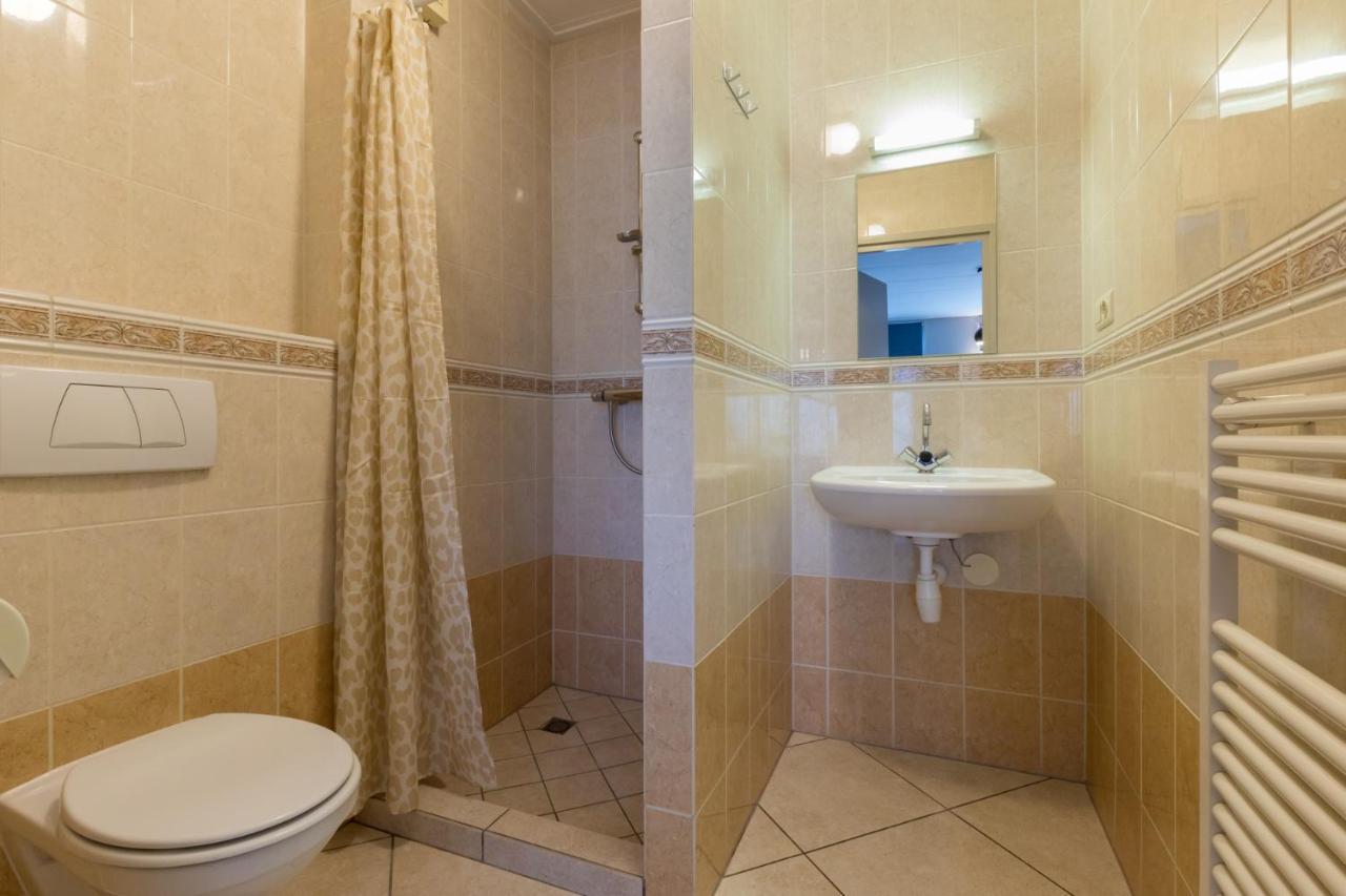 Welcome In - Studio Kon Emmaweg 6, Враувенполдер Экстерьер фото
